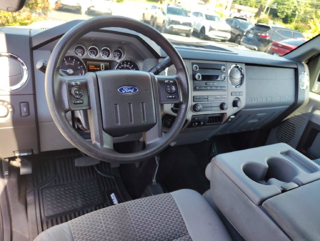 Used 2016 Ford F350 XLT w/ XLT Value Package AWD/4WD image 9