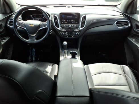 Used 2021 Chevrolet Equinox Premier AWD/4WD image 12