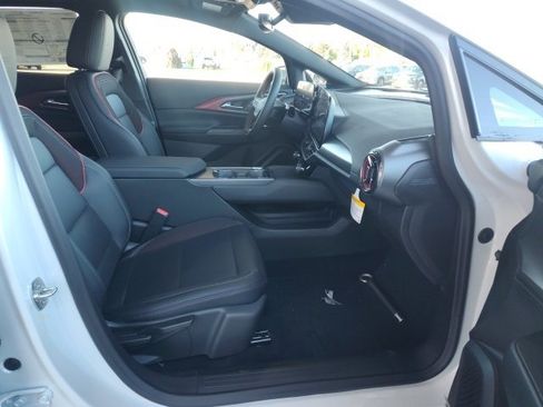 New 2025 Chevrolet Equinox EV RS image 25