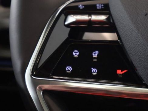 New 2026 Cadillac Vistiq Sport image 15