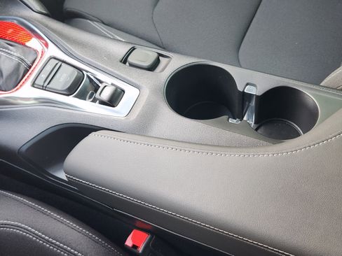Used 2020 Chevrolet Camaro SS RWD image 14