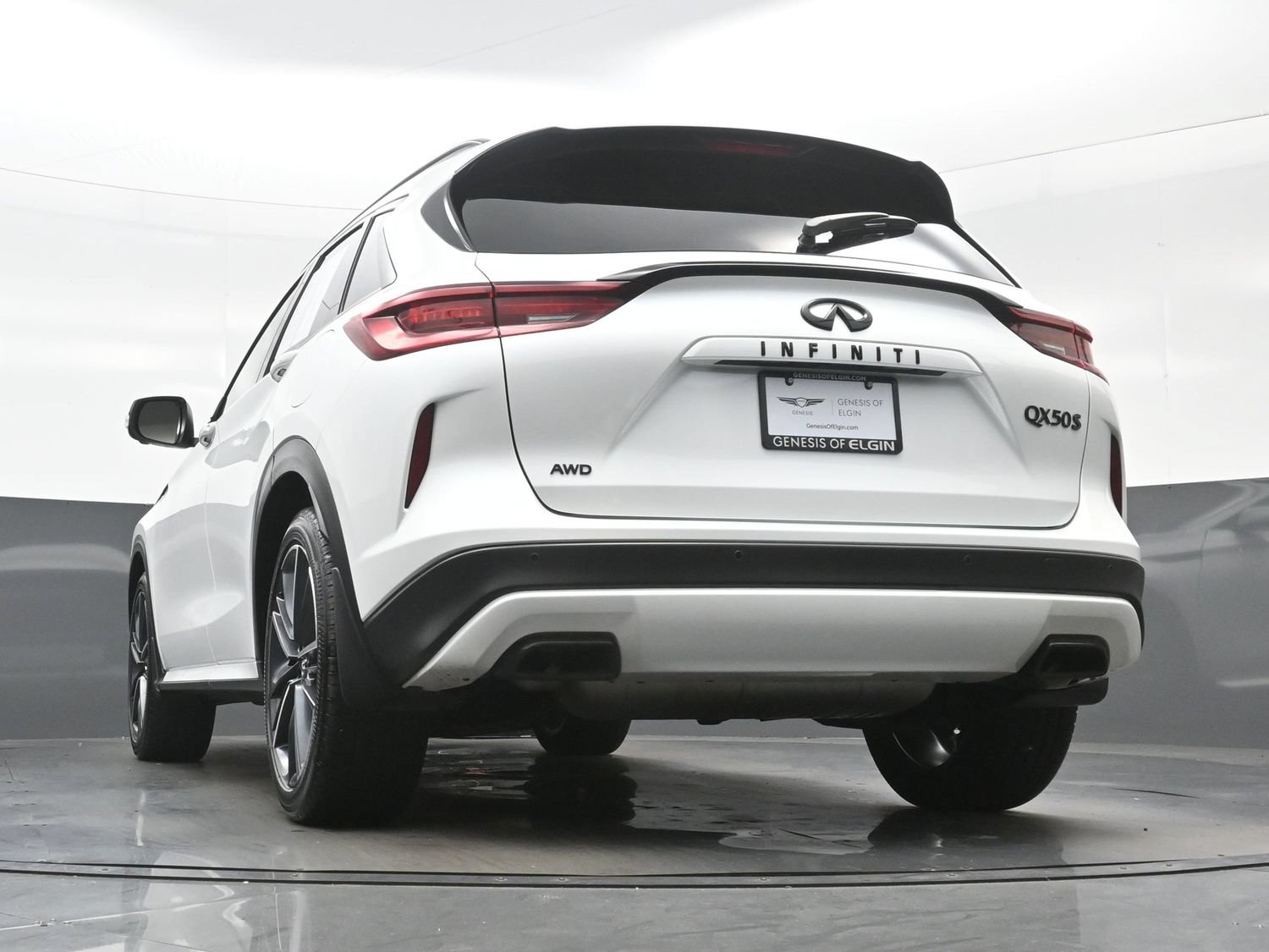 Used 2023 INFINITI QX50 Sport AWD/4WD image 32