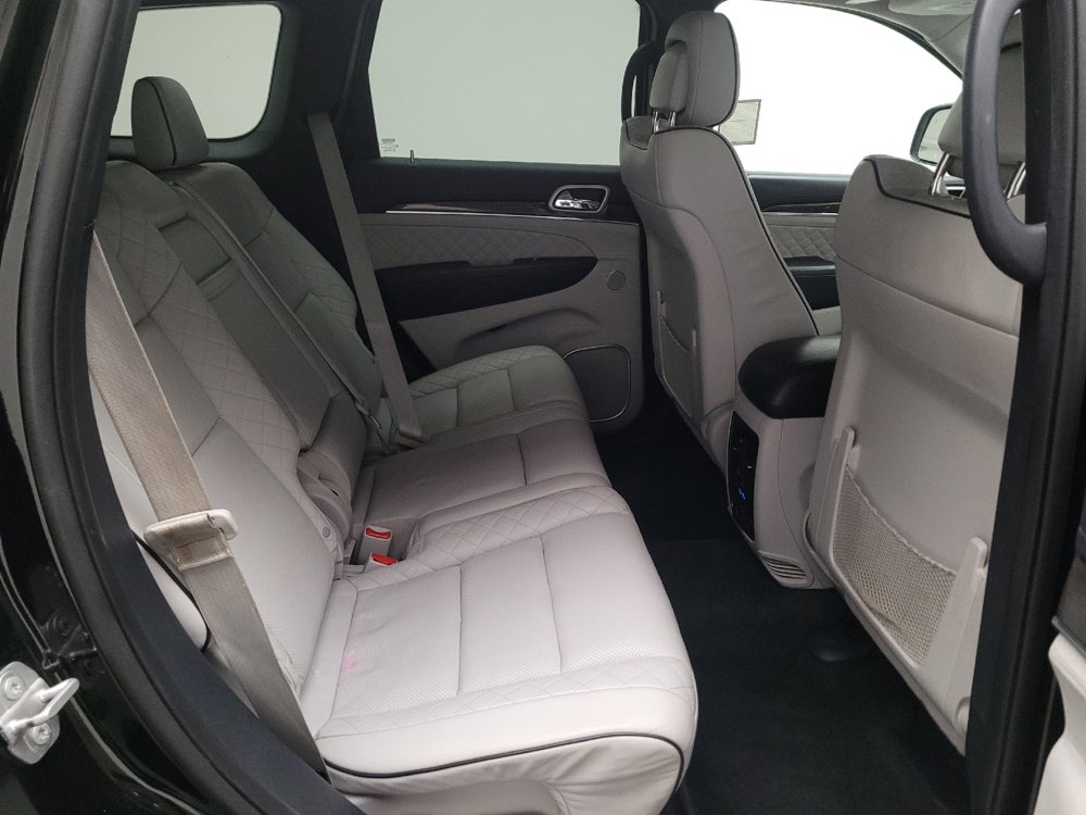 Used 2018 Jeep Grand Cherokee Summit AWD/4WD image 19