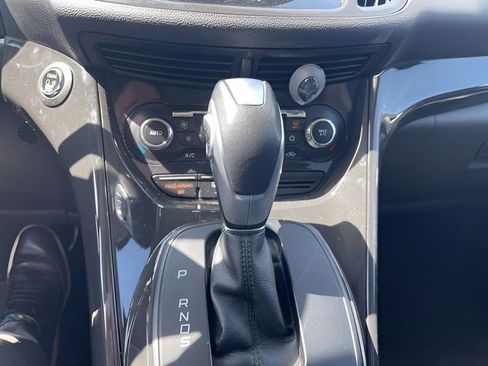Used 2016 Ford Escape Titanium image 19