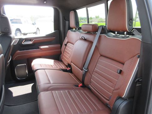 Certified 2025 GMC Sierra 1500 Denali Ultimate AWD/4WD image 27