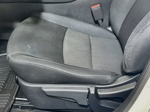Used 2024 Nissan Sentra SV FWD image 16