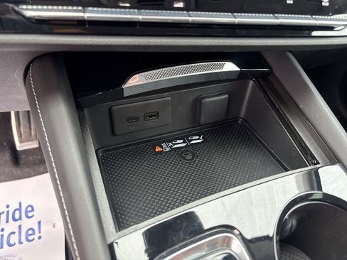 Used 2025 Buick Envision Sport Touring image 35