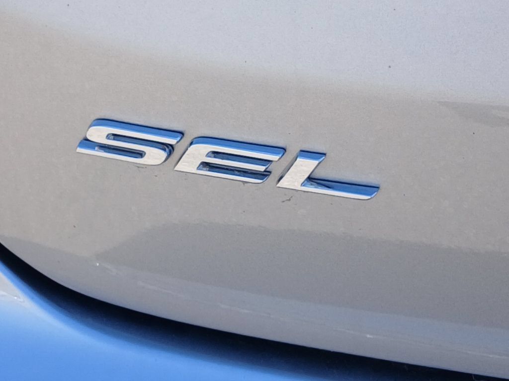 Used 2024 Ford Edge SEL w/ Convenience Package AWD/4WD image 27