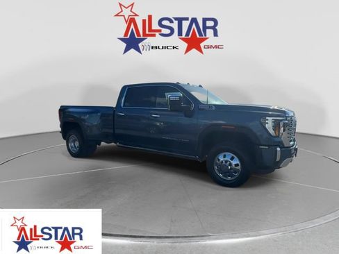 Used 2026 GMC Sierra 3500 Denali w/ Technology Package AWD/4WD image 1