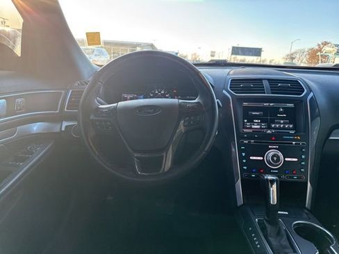 Used 2016 Ford Explorer Sport w/ Equipment Group 401A image 21