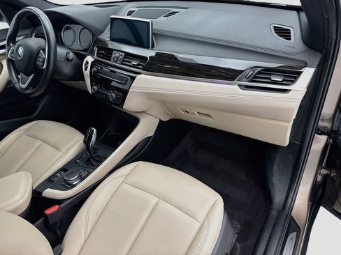 Used 2020 BMW X1 xDrive28i w/ Premium Package AWD/4WD image 16