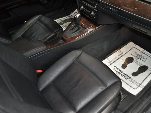 Used 2009 BMW 335i xDrive Coupe AWD/4WD image 17