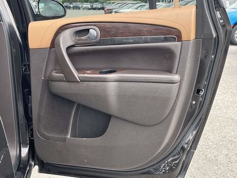 Used 2014 Buick Enclave Leather FWD image 25