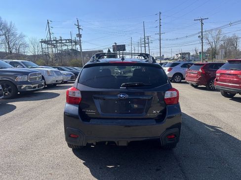 Used 2014 Subaru Crosstrek 2.0i Limited image 4