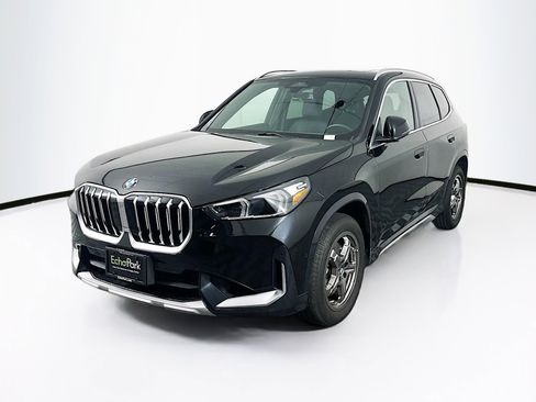 Used 2025 BMW X1 xDrive28i image 3