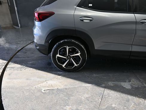 Used 2023 Chevrolet TrailBlazer RS w/ Convenience Package image 21