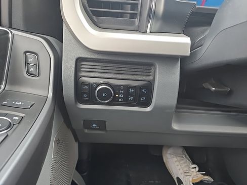 Used 2025 Ford F250 XLT w/ Tremor Off-Road Package image 16