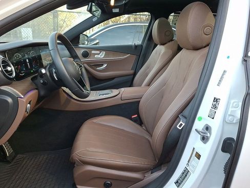 Used 2022 Mercedes-Benz E 450 4MATIC All-Terrain Wagon image 9