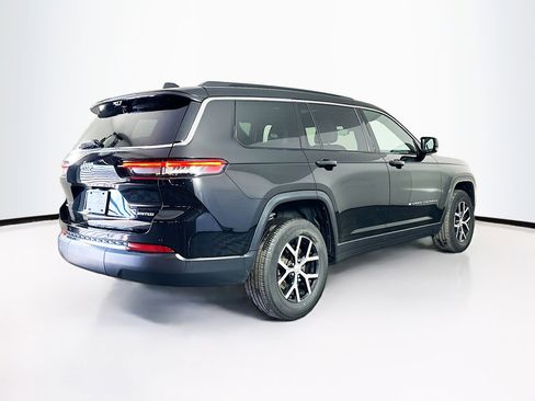 Used 2024 Jeep Grand Cherokee L Limited w/ Luxury Tech Group II image 9