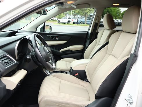 Used 2021 Subaru Ascent Premium w/ Convenience Package image 10