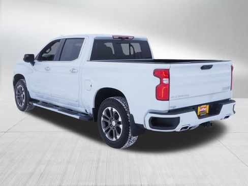 Used 2026 Chevrolet Silverado 1500 High Country w/ Technology Package image 5