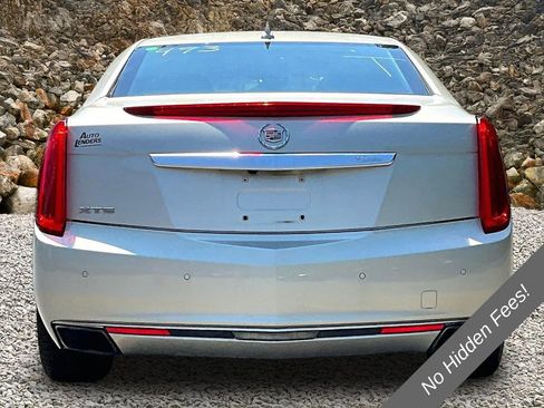 Used 2013 Cadillac XTS Luxury w/ Driver Awareness Package FWD image 4