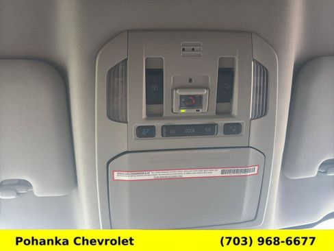 Used 2023 Toyota Highlander Platinum AWD/4WD image 18