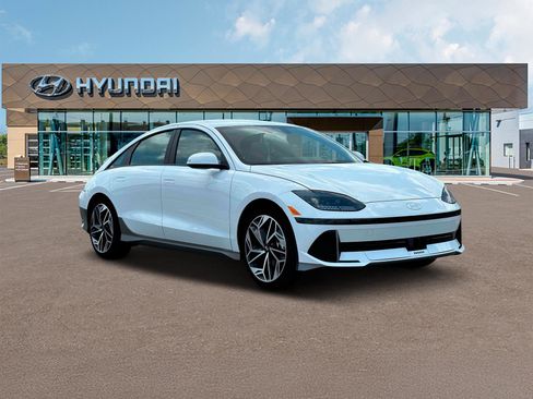 New 2025 Hyundai Ioniq 6 SEL image 11