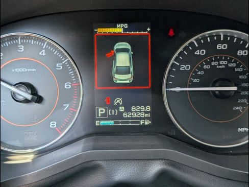 Used 2022 Subaru Crosstrek 2.5i Limited w/ Moonroof Package 2 AWD/4WD image 10