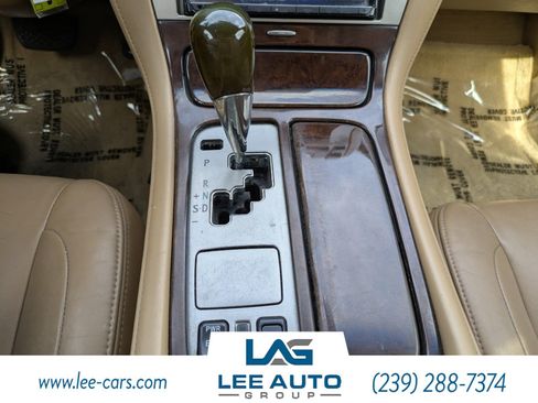 Used 2006 Lexus SC 430 Convertible RWD image 17