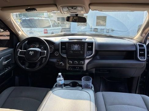 Used 2019 RAM 2500 Big Horn AWD/4WD image 3