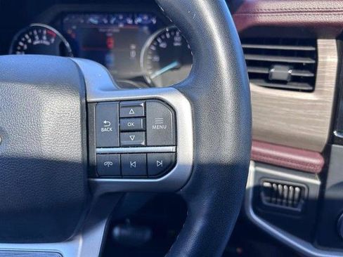 Certified 2024 Ford Expedition Limited image 17