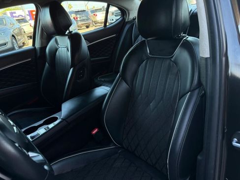 Used 2019 Genesis G70 3.3T Advanced w/ Prestige Package RWD image 42