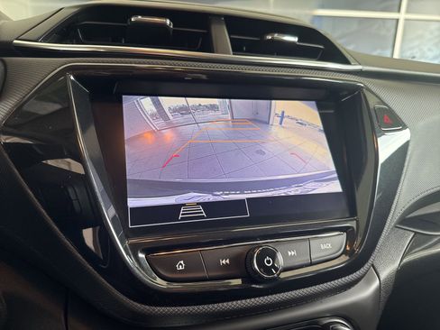 Used 2023 Chevrolet TrailBlazer LT w/ Convenience Package image 33
