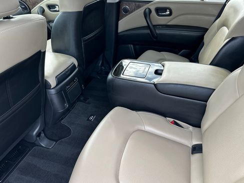 Used 2023 INFINITI QX80 Premium Select w/ Cargo Package image 15