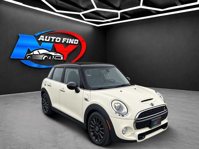 Used 2016 MINI Cooper S FWD image 2