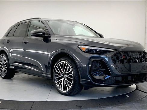 New 2025 Audi SQ5 Premium Plus image 1