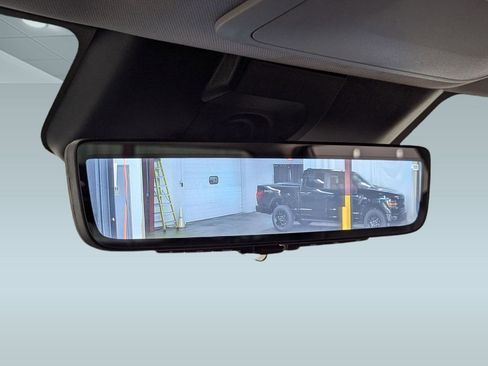 Used 2022 Toyota Tundra Limited image 14