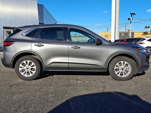 Certified 2023 Ford Escape Active AWD/4WD image 7