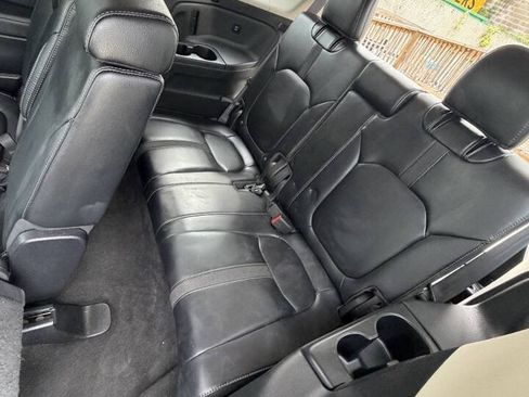 Used 2024 Honda Pilot EX-L image 14