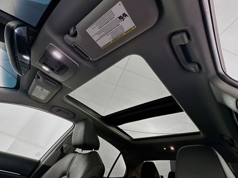 Used 2018 Toyota Camry XSE w/ Driver Assist Package image 25