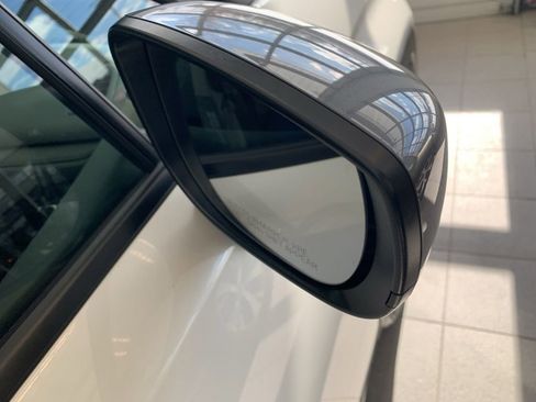 Certified 2025 Subaru Forester Premium image 23