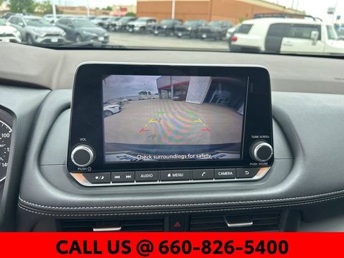 Used 2023 Nissan Rogue S AWD/4WD image 20