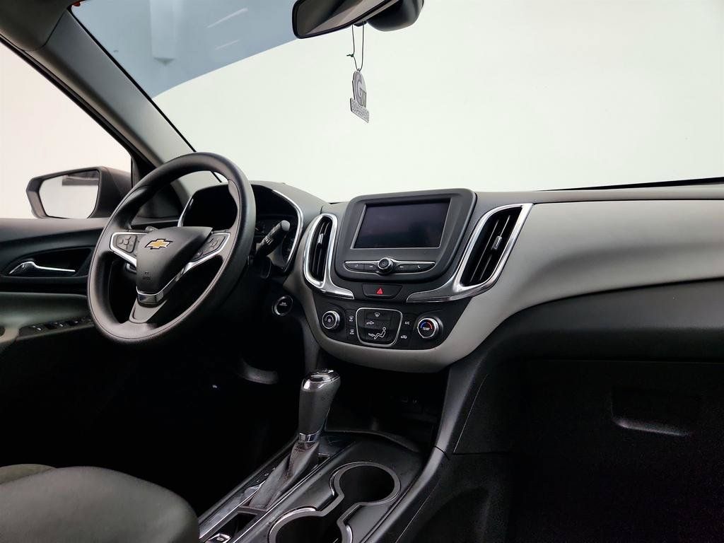 Used 2020 Chevrolet Equinox LS w/ LPO, Floor Liner Package FWD image 23