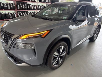 Used 2021 Nissan Rogue Platinum