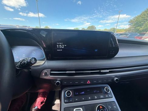Used 2025 Hyundai Palisade SEL AWD/4WD image 17