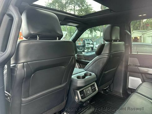 Used 2025 Ford F350 Platinum AWD/4WD image 31