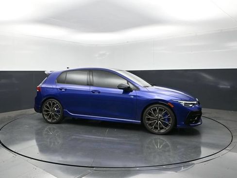 Used 2026 Volkswagen Golf AWD/4WD image 6