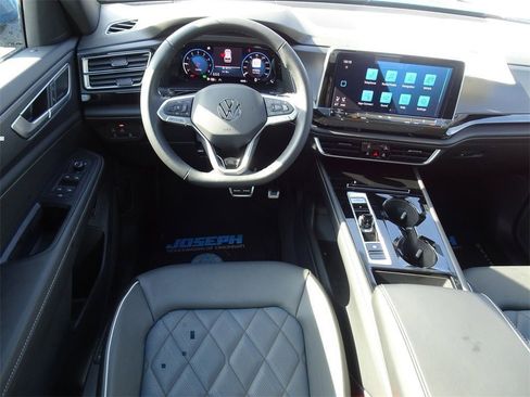 New 2025 Volkswagen Atlas Cross Sport SEL Premium R-Line image 15