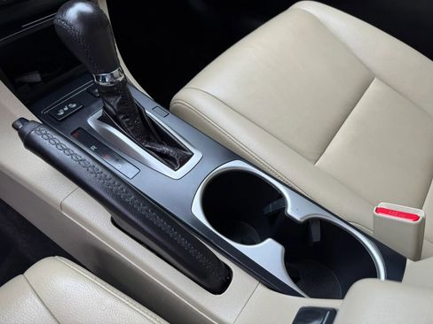 Used 2017 Acura ILX FWD image 31